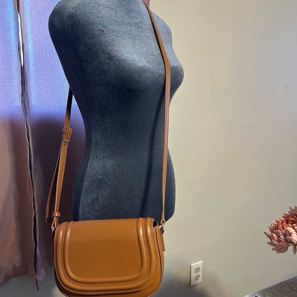 Old Navy Classic Brown Crossbody Bag